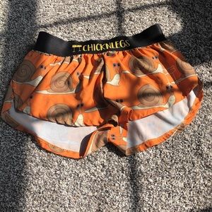 CHICKENLEGS running shorts